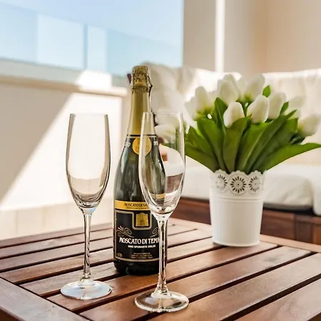 Orti's Place - Magnolia Holidays *